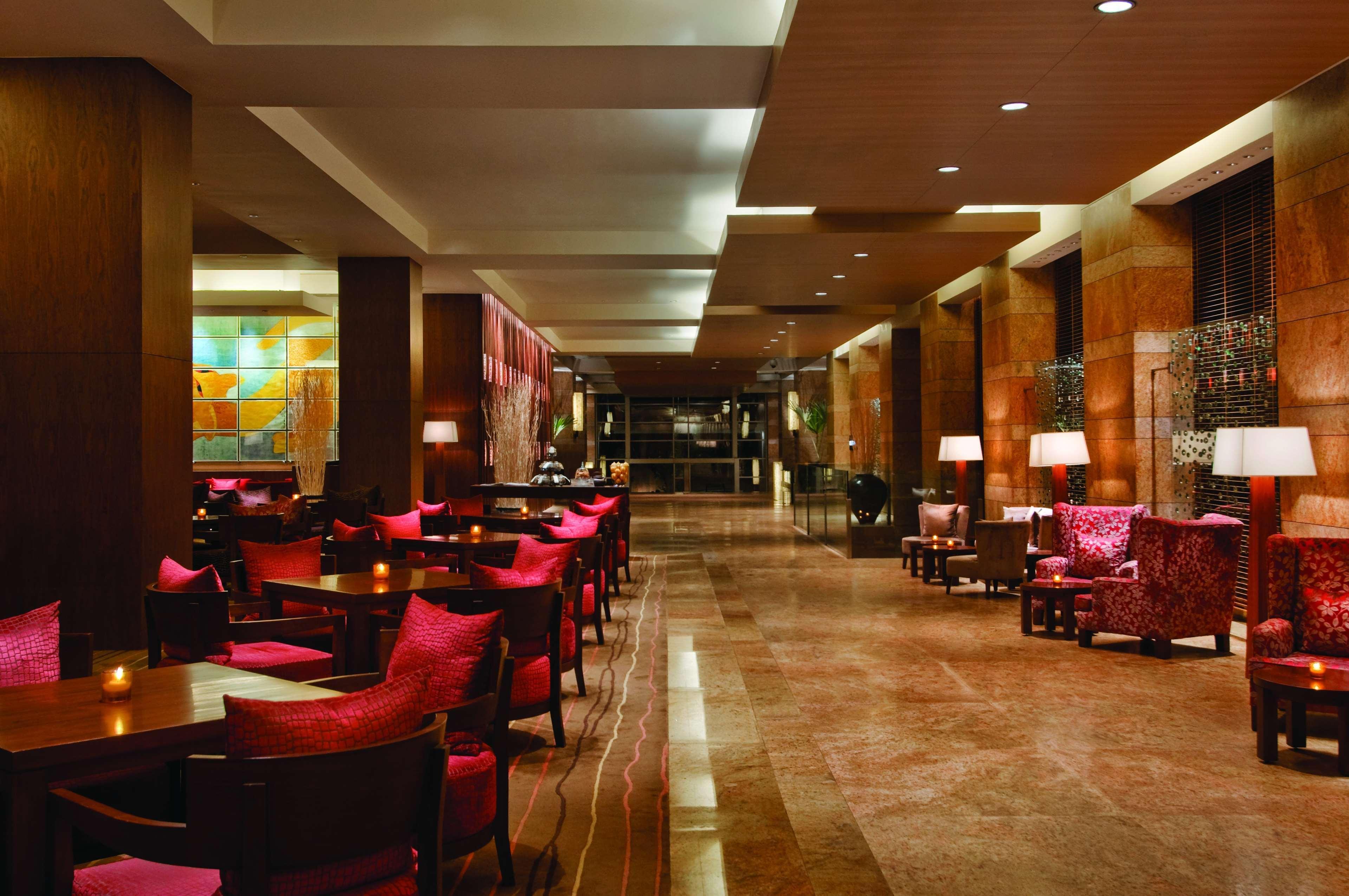 Grand Hyatt Mumbai Hotel And Residences מראה חיצוני תמונה Lobby