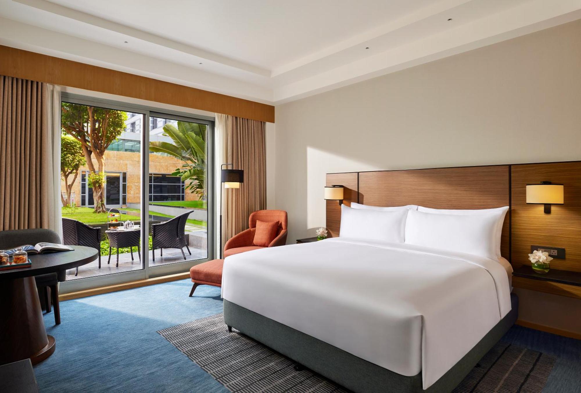 Grand Hyatt Mumbai Hotel And Residences מראה חיצוני תמונה Deluxe Room